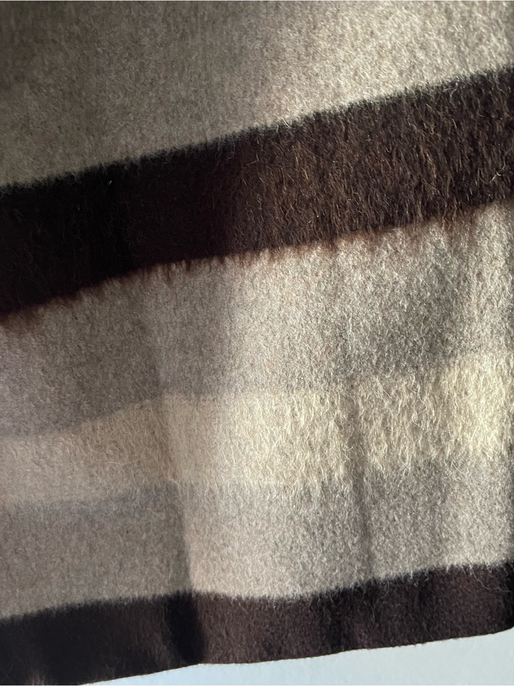 MAX MARA VIRGIN WOOL & MOHAIR KNNE LENGTH SKIRT IN TAUPE & BROWN NEUTRALS SZ 12 - Picture 7 of 7